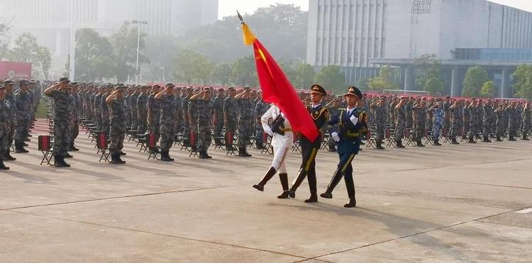 國防科大現(xiàn)任校長——引領科技強軍，鑄就國防新篇章，國防科大校長引領科技強軍，鑄就國防新篇章新篇章。