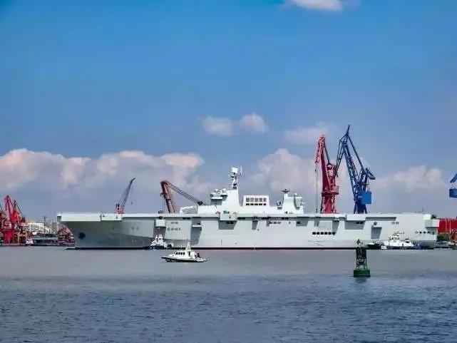 中國(guó)海軍新力量，075型兩棲攻擊艦四號(hào)艦的崛起與挑戰(zhàn)，中國(guó)海軍新力量，075型兩棲攻擊艦四號(hào)艦的崛起與面臨的挑戰(zhàn)