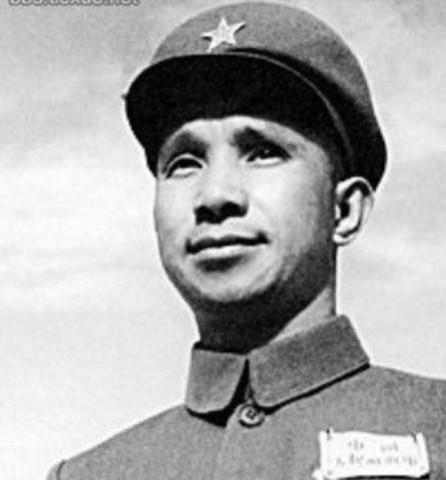 少將與中將之間的差距，深度解析軍事職級體系中的差異，少將和中將之間的軍事職級差異深度解析，軍事職級體系中的差距探究