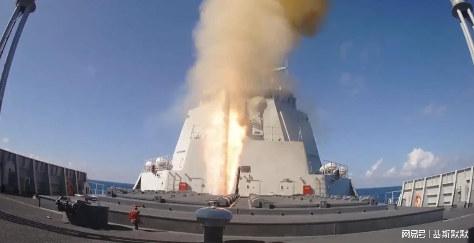 一艘055驅逐艦攜帶鷹擊-21反艦導彈的能力分析，鷹擊-21反艦導彈在055驅逐艦上的搭載能力分析
