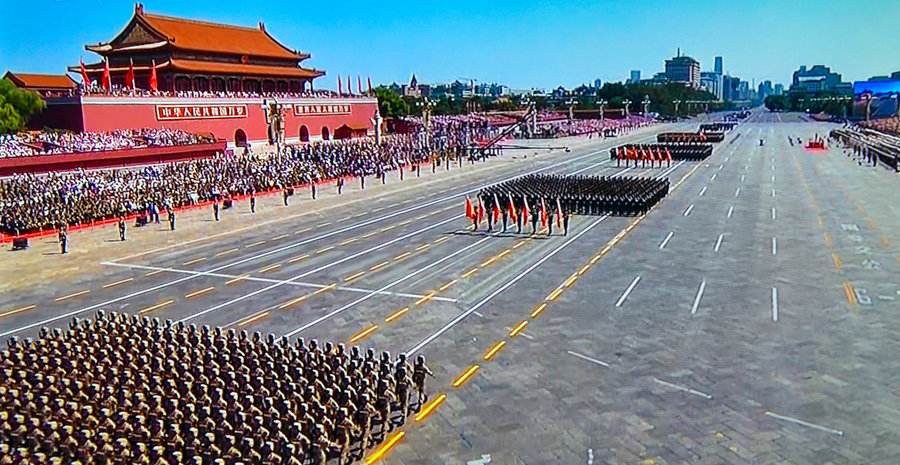 熱烈慶祝中華人民共和國(guó)國(guó)慶閱兵，2019年國(guó)慶閱兵分列式深度解析，熱烈慶祝中華人民共和國(guó)國(guó)慶閱兵，深度解析2019年閱兵分列式風(fēng)采