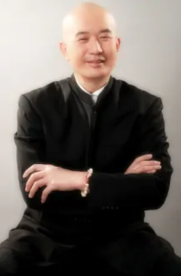 丁小兵，一位引領(lǐng)時代的先鋒人物，丁小兵，時代先鋒，引領(lǐng)風(fēng)潮