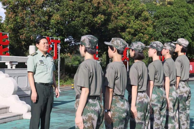 女兵報(bào)名2021網(wǎng)上報(bào)名時(shí)間詳解，女兵報(bào)名2021網(wǎng)上報(bào)名時(shí)間全解析