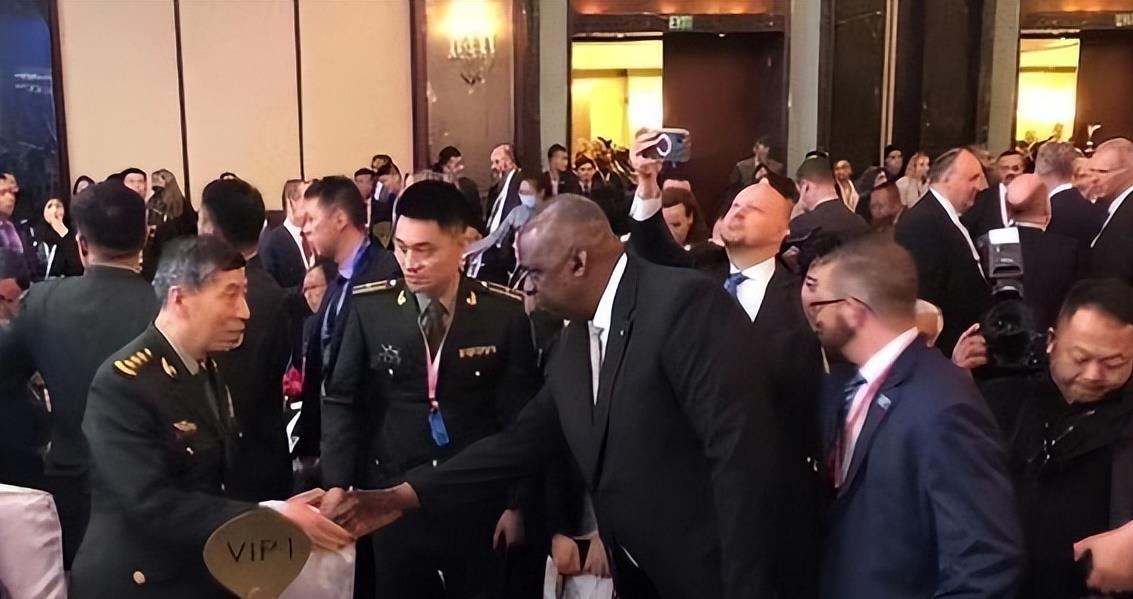中美最新軍事消息今天新聞，中美軍事動態(tài)更新，今日最新消息揭秘