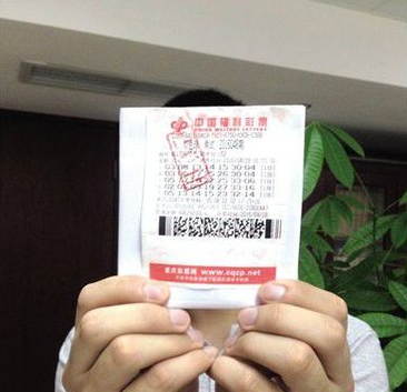 香港今晚六給彩開獎結果及彩票背后的故事，香港六給彩開獎結果及背后故事揭秘