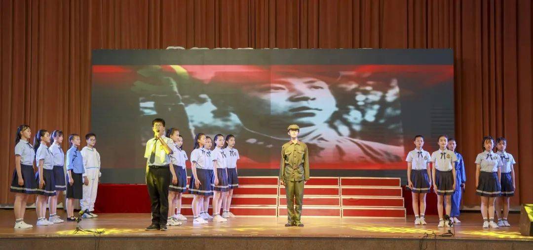 王中王與肖中夭獎(jiǎng)，聚焦背后的故事與榮譽(yù)時(shí)刻，王中王與肖中夭獎(jiǎng)，背后的故事與榮譽(yù)時(shí)刻揭秘