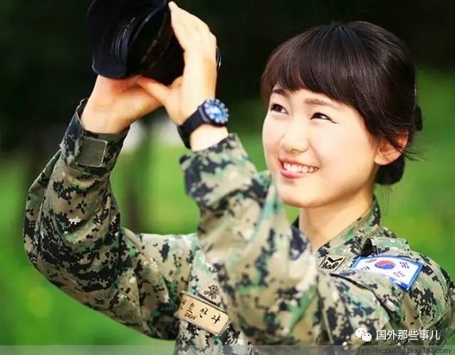 中國十大最美女兵，英勇與美麗的完美結(jié)合，中國十大最美女兵，英勇與美麗的璀璨光芒