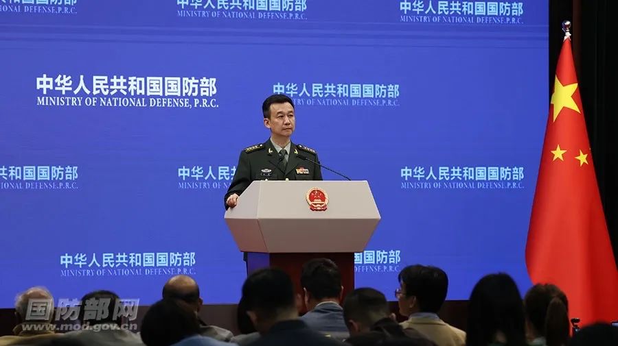 國防部官方賬號，權(quán)威發(fā)布與軍事透明化的新平臺，國防部權(quán)威賬號，軍事透明化的新平臺發(fā)布