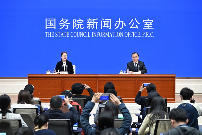 白小姐王中王一肖特中特，揭秘背后的故事與神秘面紗，揭秘白小姐王中王一肖特中特的神秘面紗與背后故事