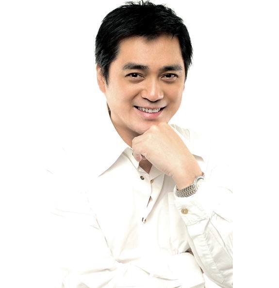 湯鎮(zhèn)宗個(gè)人資料及照片，一位才華橫溢的演藝巨星，湯鎮(zhèn)宗，演藝巨星的璀璨之旅及個(gè)人資料照片