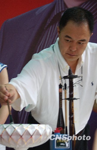 張鐵林