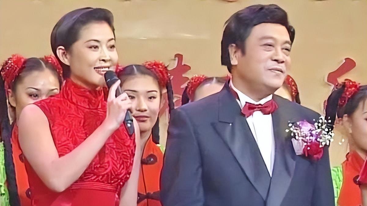 倪萍個(gè)人資料照片，探尋熒幕女神的傳奇人生，倪萍，熒幕女神的傳奇人生與個(gè)人資料照片揭秘
