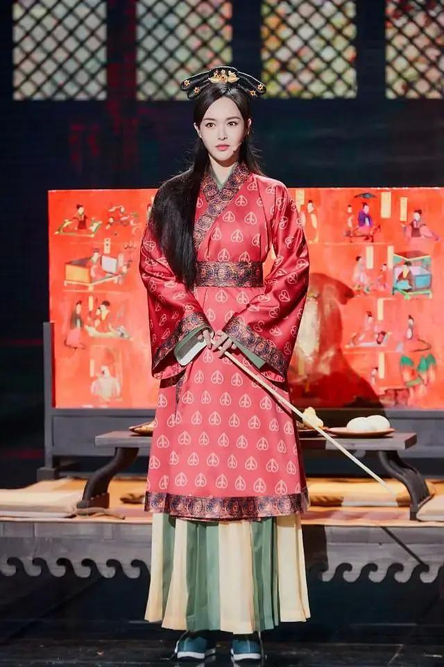 古裝女演員代表100位，璀璨星辰下的華夏影史，古裝女演員璀璨星辰下的華夏影史代表百位風(fēng)采