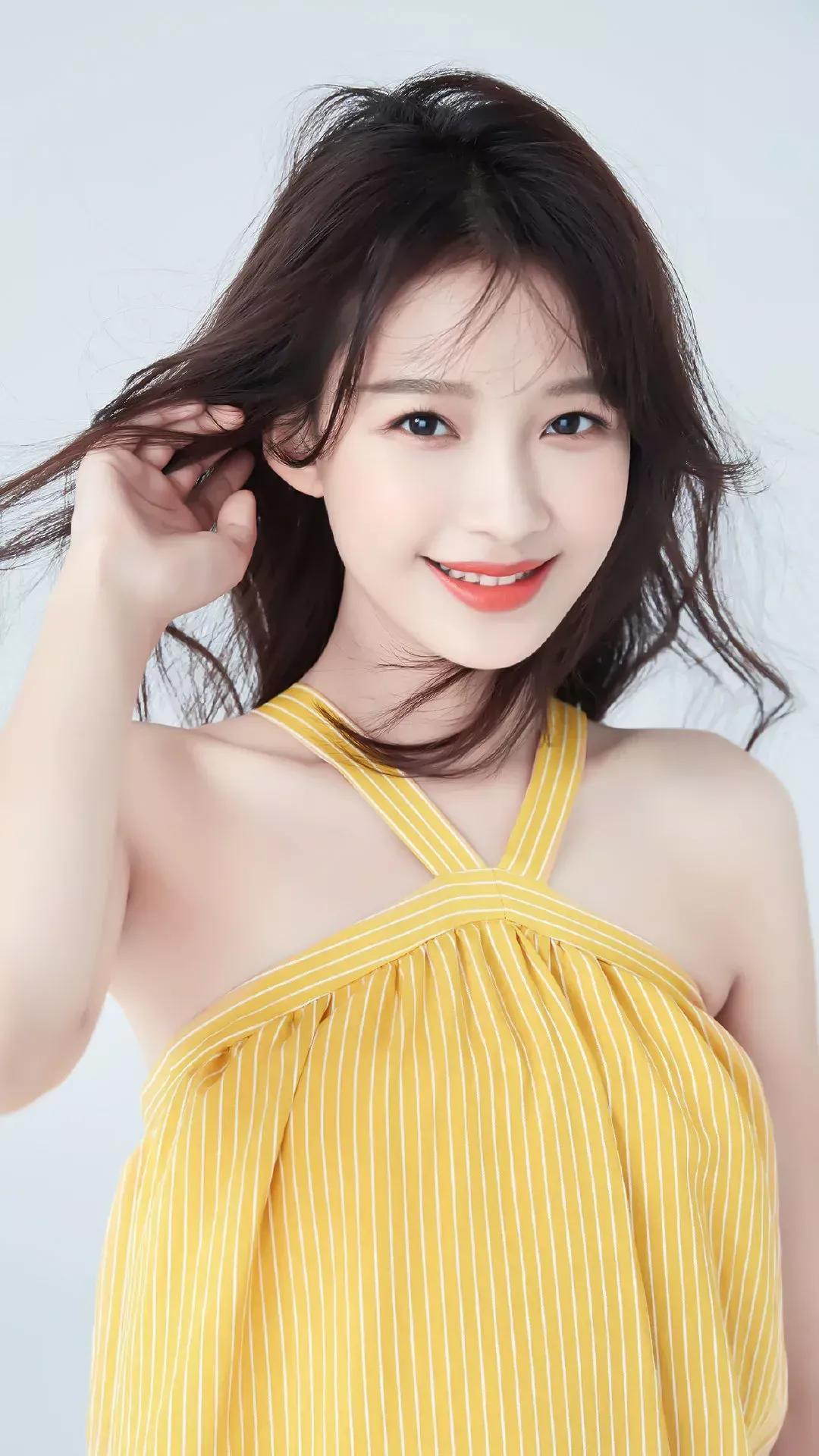 女明星專用壁紙精選集，百?gòu)埥^美壁紙分享，女明星絕美壁紙精選集，百?gòu)埜咔迕缊D分享