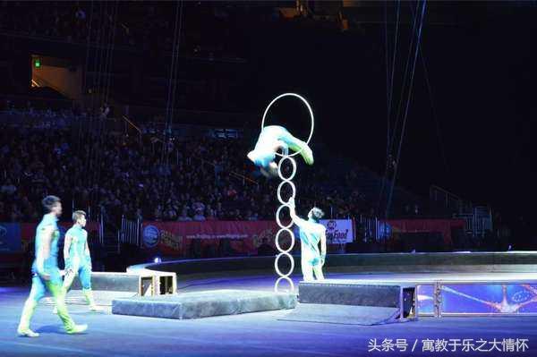 探索音樂(lè)之路，歌手文章簡(jiǎn)歷的獨(dú)家解析，獨(dú)家解析，歌手音樂(lè)之路探索與生平簡(jiǎn)歷揭秘