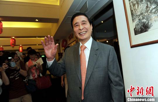 李兆基的個人資料及簡介，李兆基個人資料與簡介