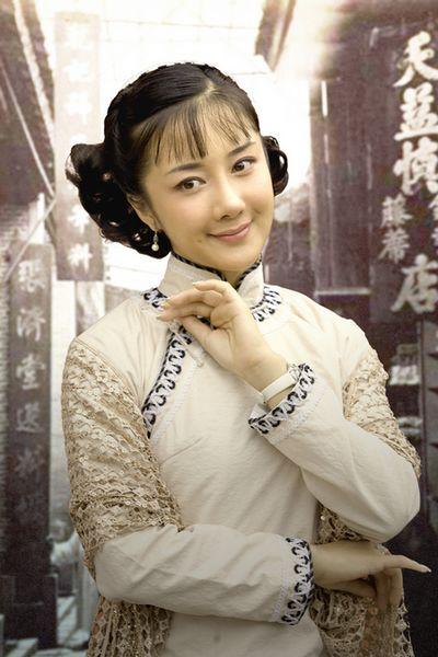 李依曉個(gè)人資料簡(jiǎn)介，李依曉個(gè)人資料簡(jiǎn)介，揭開明星的神秘面紗