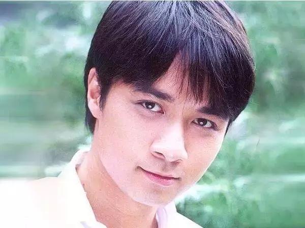 古巨基主演的電視劇，經(jīng)典角色的魅力與影響，古巨基經(jīng)典角色魅力與影響力解析，電視劇中的永恒魅力