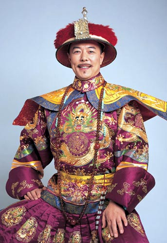 張鐵林個人資料及老婆一覽，張鐵林個人背景與婚姻狀況揭秘