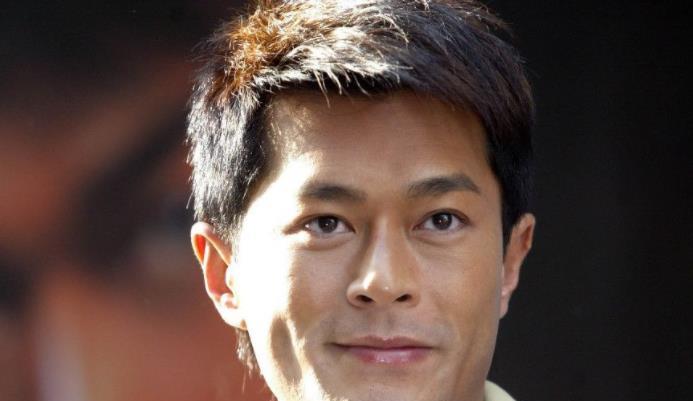 香港90后男明星，閃耀娛樂圈的新星，香港90后男星崛起，娛樂圈新星熠熠生輝