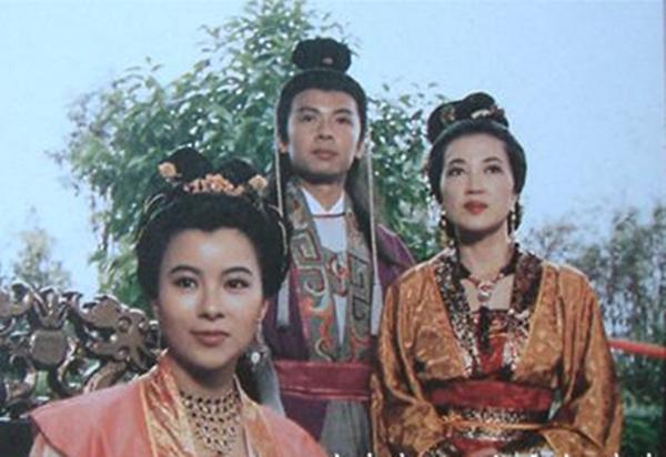 譚耀文演員，演藝之路與魅力展現(xiàn)，譚耀文，演藝之路的魅力展現(xiàn)