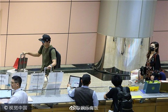 賀軍翔個(gè)人資料簡介，賀軍翔個(gè)人資料簡介，揭秘他的生平與成就