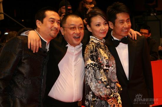 劉威葳與張嘉譯，演藝界的璀璨雙子星，劉威葳與張嘉譯，演藝界的雙星閃耀