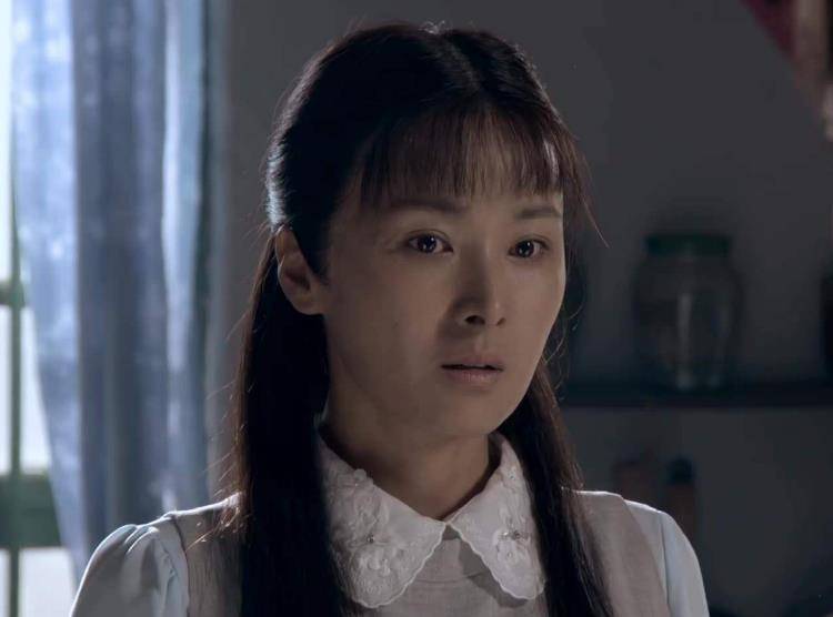 女演員黃曼個(gè)人資料，深度解析一位閃耀明星的生平與成就，女演員黃曼生平與成就深度解析，閃耀明星的崛起之路