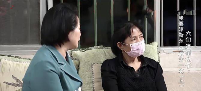 靳東結(jié)過幾次婚，深度解析背后的故事，揭秘靳東婚姻背后的故事，幾度婚姻，深度解析其背后真相