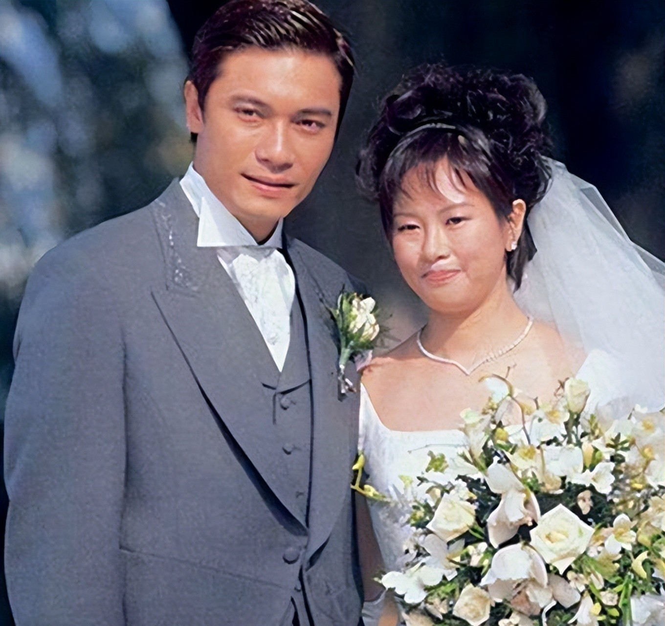 羅嘉良個(gè)人資料簡(jiǎn)介及妻子信息深度解析，羅嘉良個(gè)人簡(jiǎn)介及妻子深度解析