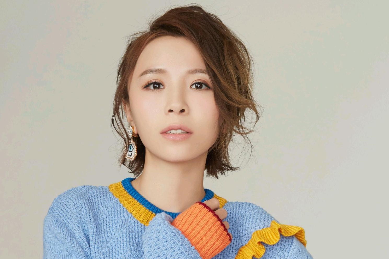 黃雅莉個人資料，全方位了解音樂才女，黃雅莉音樂才女，全方位個人解析