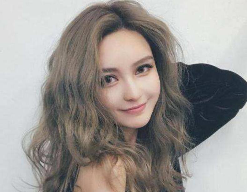 整容前后變化最大的明星，揭秘美麗背后的故事，揭秘整容前后變化最大的明星，美麗背后的故事浮出水面