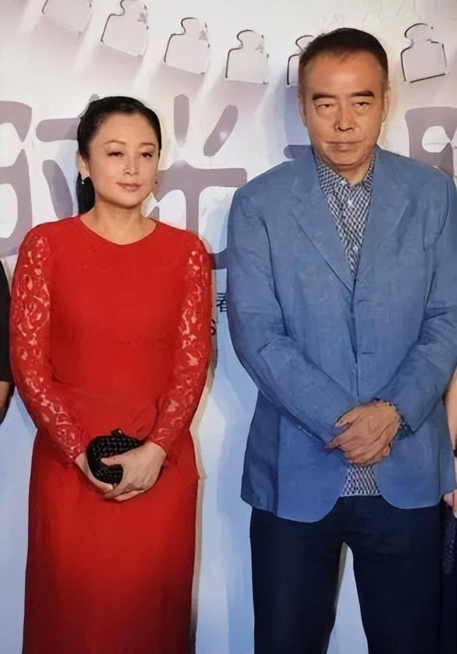 陳凱歌的幾個老婆，揭秘導(dǎo)演背后的故事，陳凱歌背后的女人，揭秘導(dǎo)演婚姻生活與情感歷程