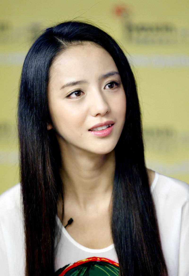 佟麗婭事件為什么不能說，深度解析背后的復雜因素，佟麗婭事件深度解析，復雜因素背后的真相探討