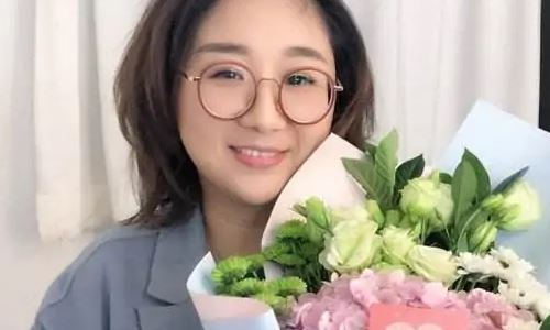 明星背后的故事