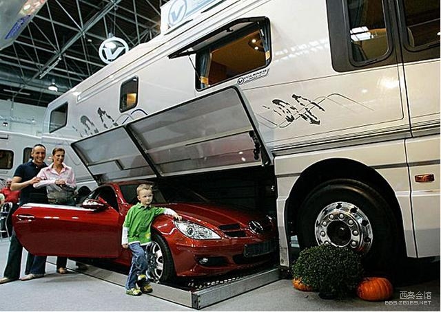 探索澳門未來(lái)，2025新澳門正版免費(fèi)資本車展望，澳門未來(lái)展望，2025資本車正版免費(fèi)探索之旅