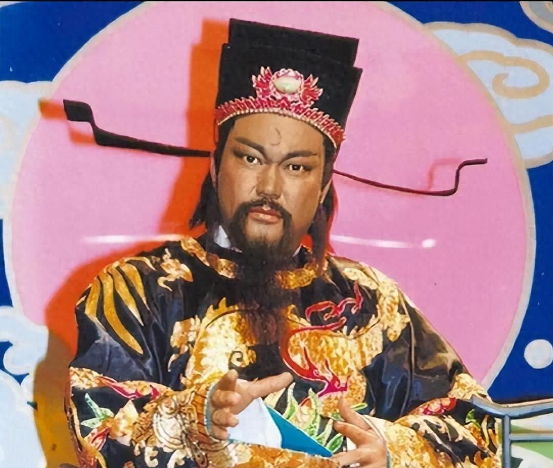 王中王包青天網(wǎng)一肖中特，揭示背后的秘密與真相探索，王中王包青天網(wǎng)一肖中特，揭秘背后的秘密與真相之旅