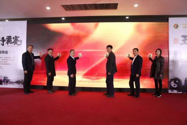 王中王一肖平特中，探索關(guān)鍵詞背后的故事，王中王一肖平特中，揭秘關(guān)鍵詞背后的傳奇故事