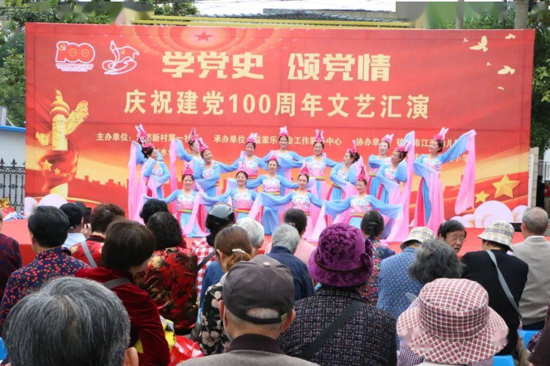 澳門一碼一肖100%準(zhǔn)確性預(yù)測，揭秘真相與風(fēng)險(xiǎn)，澳門一碼一肖預(yù)測真相揭秘與風(fēng)險(xiǎn)警告