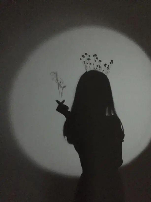那些讓你一秒淚崩的句子，瞬間淚目的句子