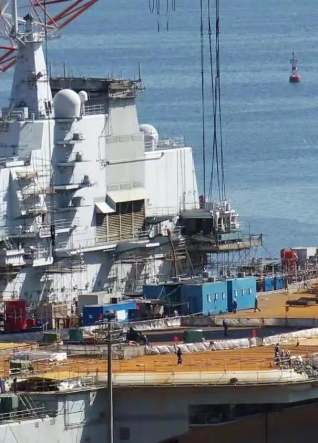 山東艦航母造價揭秘，多少億的投資鑄就海上巨無霸？，揭秘山東艦航母造價，多少億投資鑄就海上巨無霸？