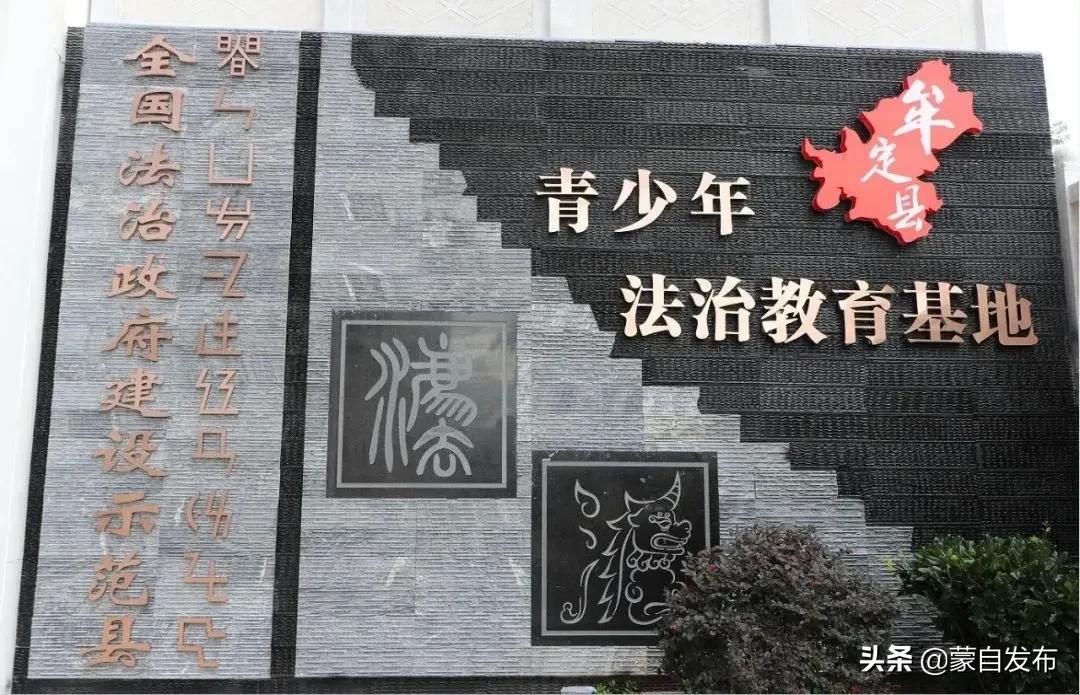 獨(dú)家揭秘2025精準(zhǔn)資料免費(fèi)大全——一站式獲取你所需要的信息資源，獨(dú)家揭秘，一站式獲取2025精準(zhǔn)資料免費(fèi)大全