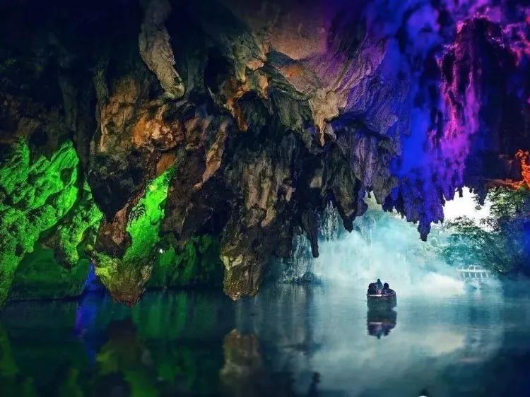 貴州旅游景點圖片，探索神秘的自然美景與文化奇觀，貴州旅游探秘，自然美景與文化奇觀的圖片之旅