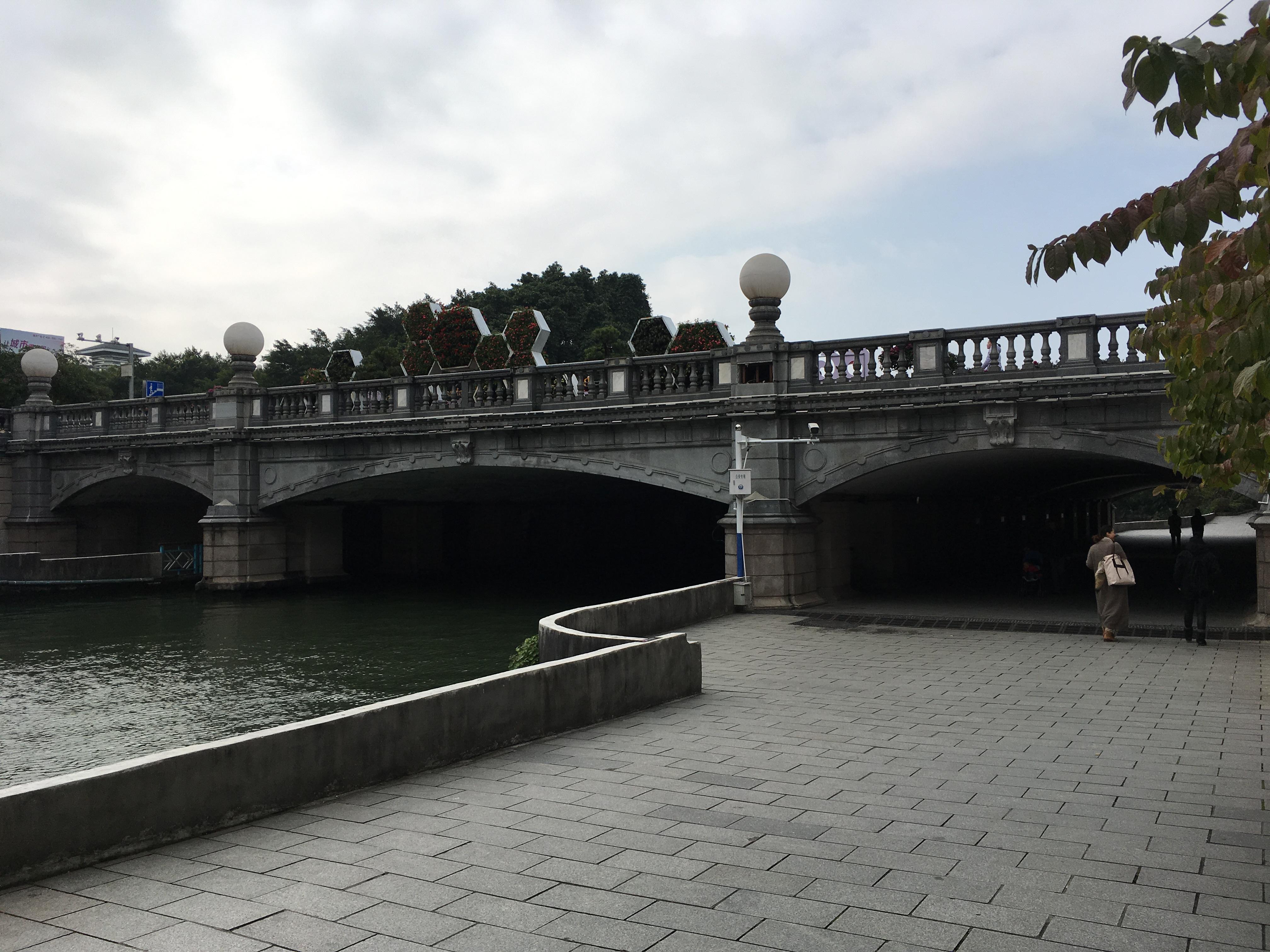 桂林必去景點(diǎn)旅游攻略，桂林必游景點(diǎn)旅游攻略大全